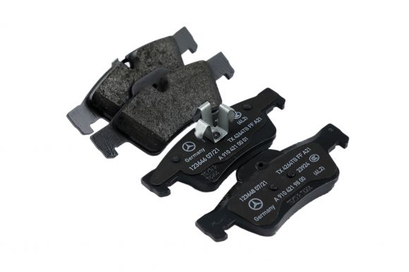 Mercedes GL-Class Genuine Rear Brake Pad Set,Pads w/Sensor GL450 GL550 GL350 320